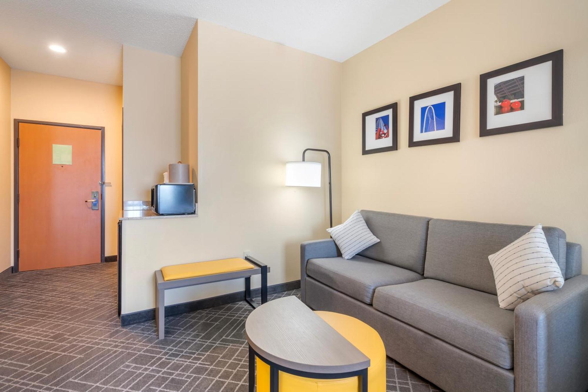 Comfort Suites Mckinney-Allen Ngoại thất bức ảnh