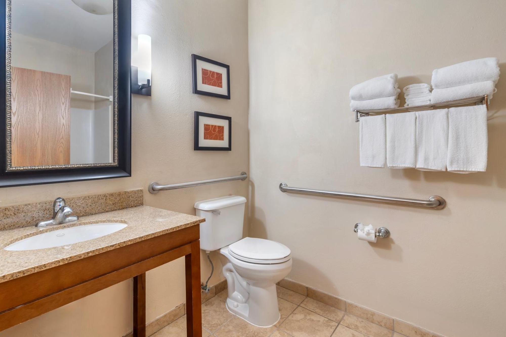 Comfort Suites Mckinney-Allen Ngoại thất bức ảnh