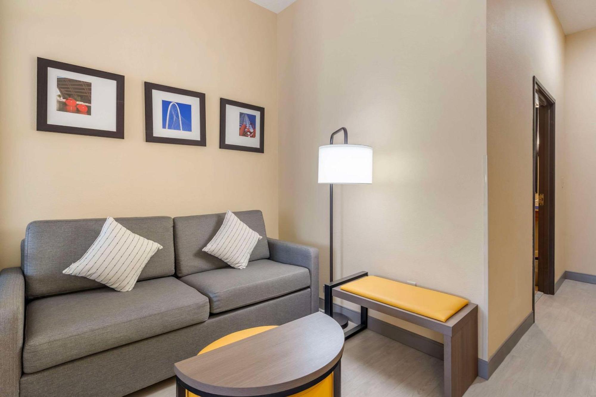 Comfort Suites Mckinney-Allen Ngoại thất bức ảnh