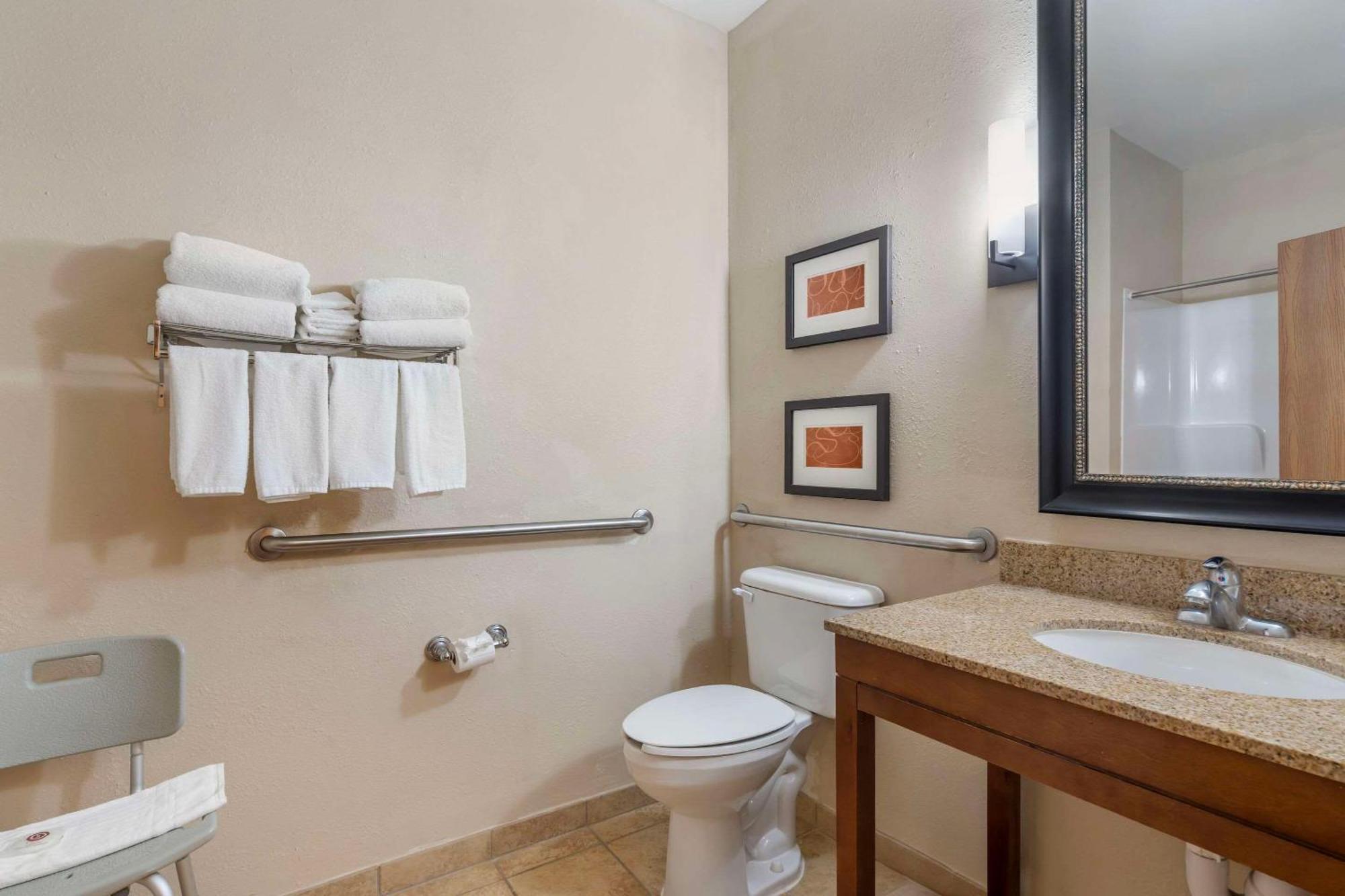 Comfort Suites Mckinney-Allen Ngoại thất bức ảnh